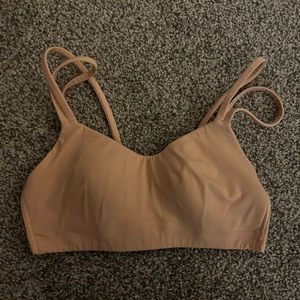 Lululemon nude bra size 4